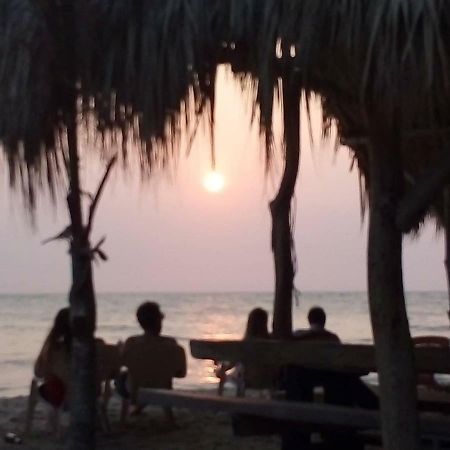 Hostel Blue Sea Rincon Del Mar المظهر الخارجي الصورة